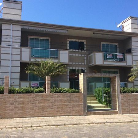 Residencial Jardim Palmeiras Бомбиняс Екстериор снимка